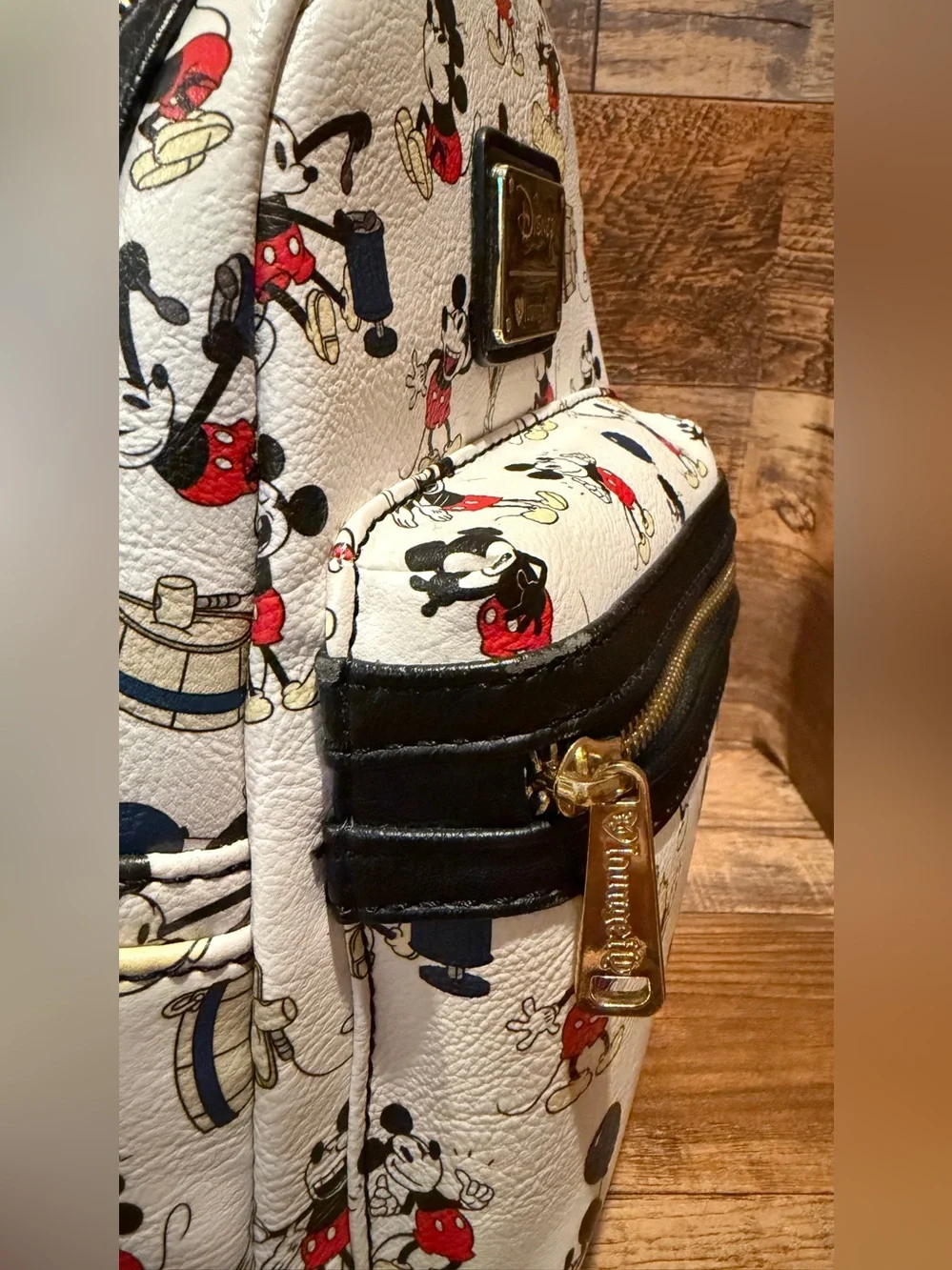 Loungefly Disney Mickey Mouse